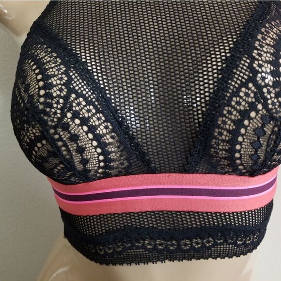 Victoria's Secret Black High Neck Bralette - Picture 3 of 8